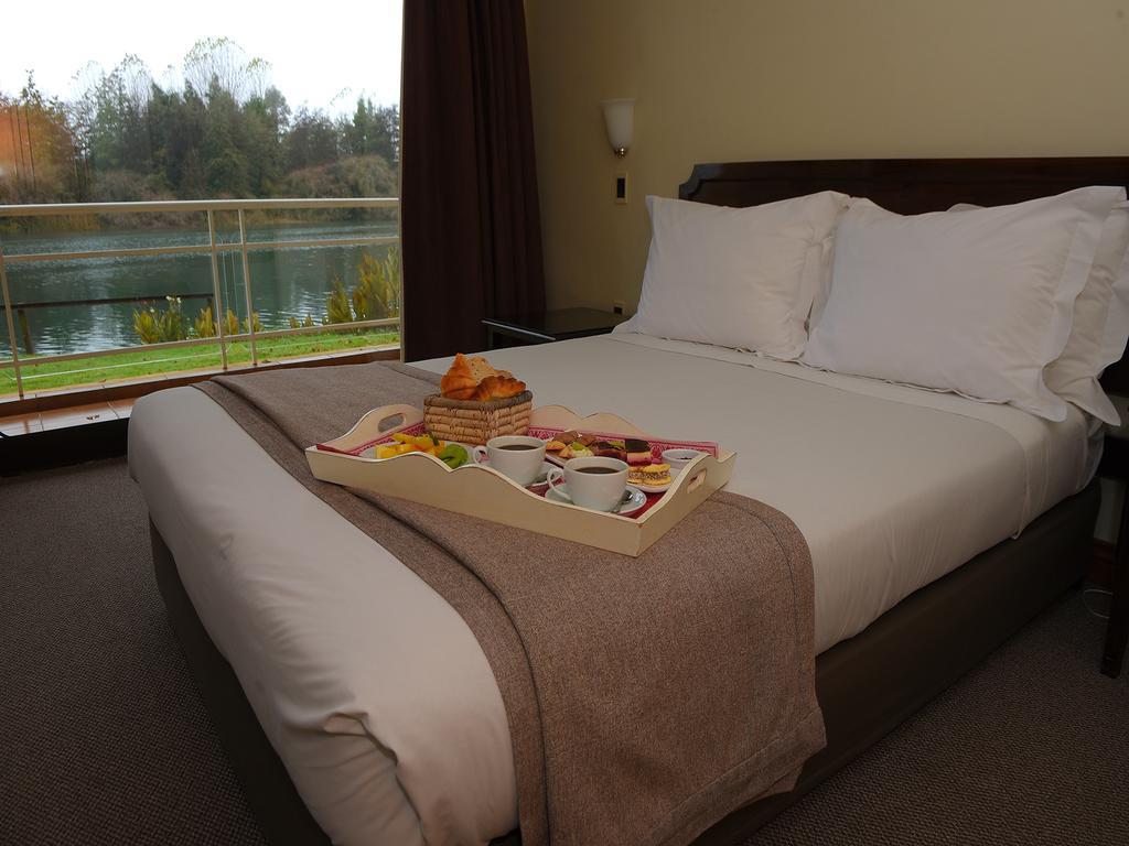 Hotel Naguilan Валдивия Екстериор снимка